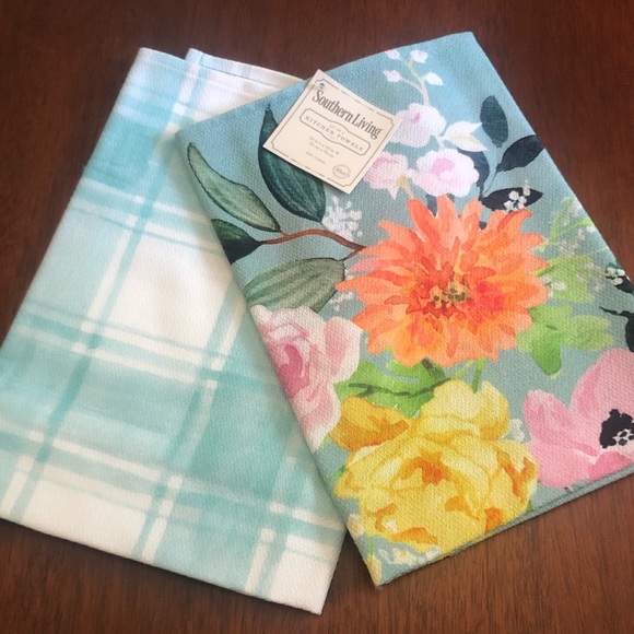 HOST PICK 🌸 Floral & Plaid 2-pc Kitchen Towel Set - Picture 6 of 6